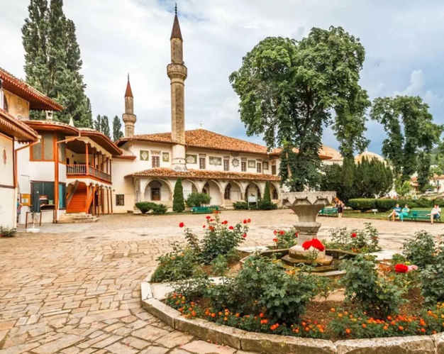 Индивидуальные экскурсии по Севастополю и Крыму