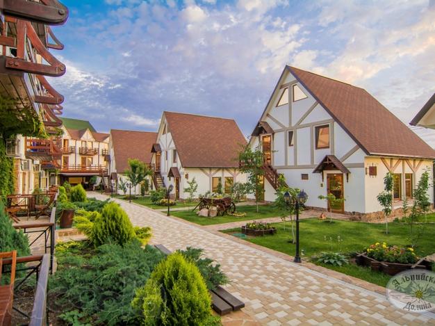 Отель "Альпийская долина", г. Алушта